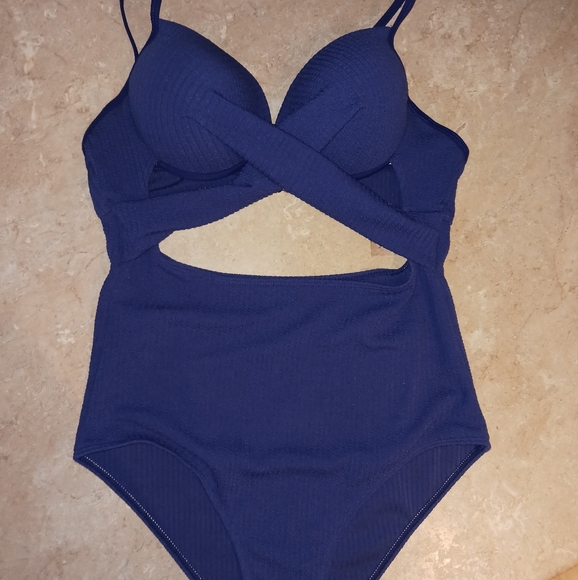 New Cut Out Draped Wrap Front One Piece Swimsuit - Picture 9 of 12